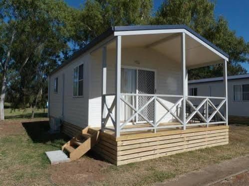 Narrabri Big Sky Caravan Park Ngoại thất bức ảnh